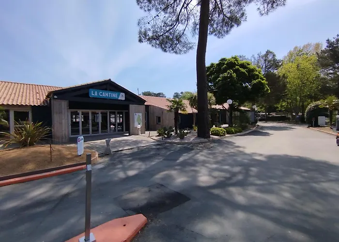 Campsite Mobil-home 40m2 Saint-Hilaire-de-Riez